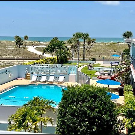 Beachside Resort Motel St. Pete Beach Exterior foto